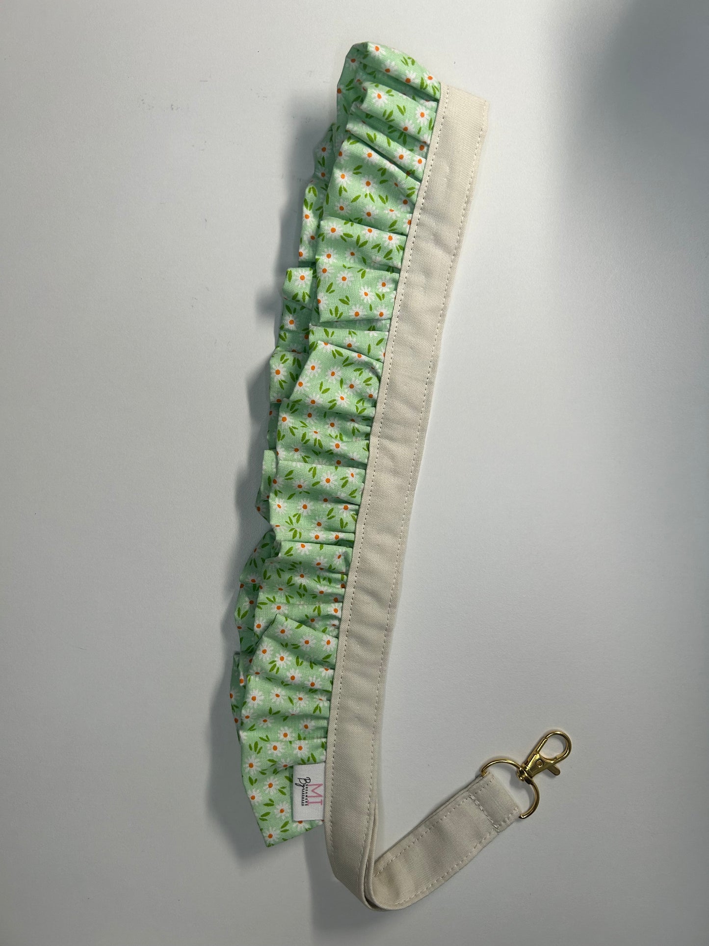 Ruffle Lanyard 🌷