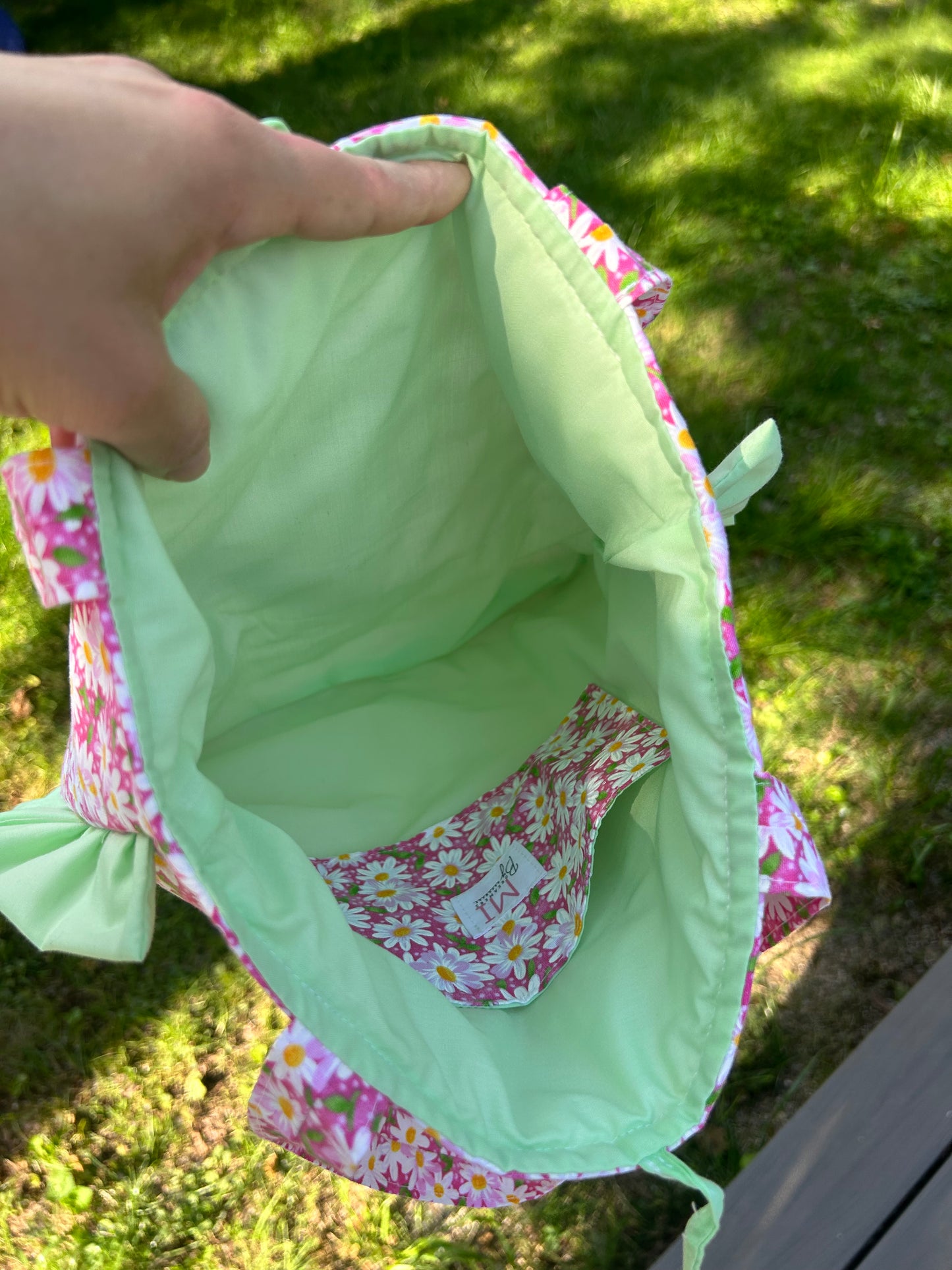 Ruffle Tote Bag 🌸