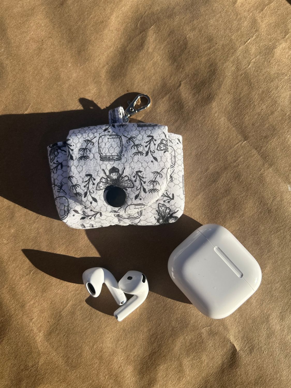 Airpods pouch