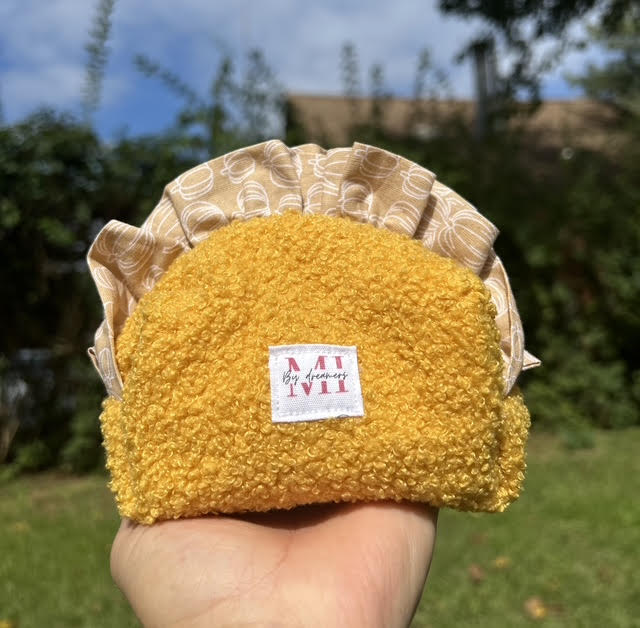 Ruffles Petite Pouch